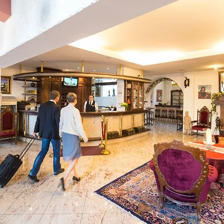 Schlosshotel Weilburg 4*