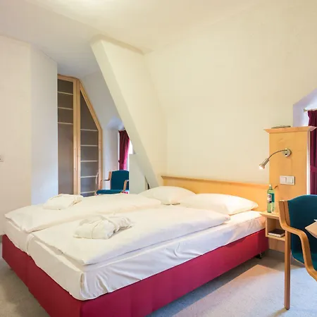 Hotel Schlosshotel Weilburg 4*