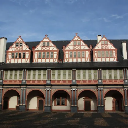 Hotel Schlosshotel Weilburg 4*