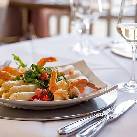 Hotel Schlosshotel Weilburg